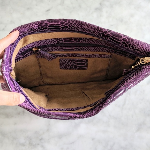 Liz Claiborne purple leather clutch - Picture 4 of 4